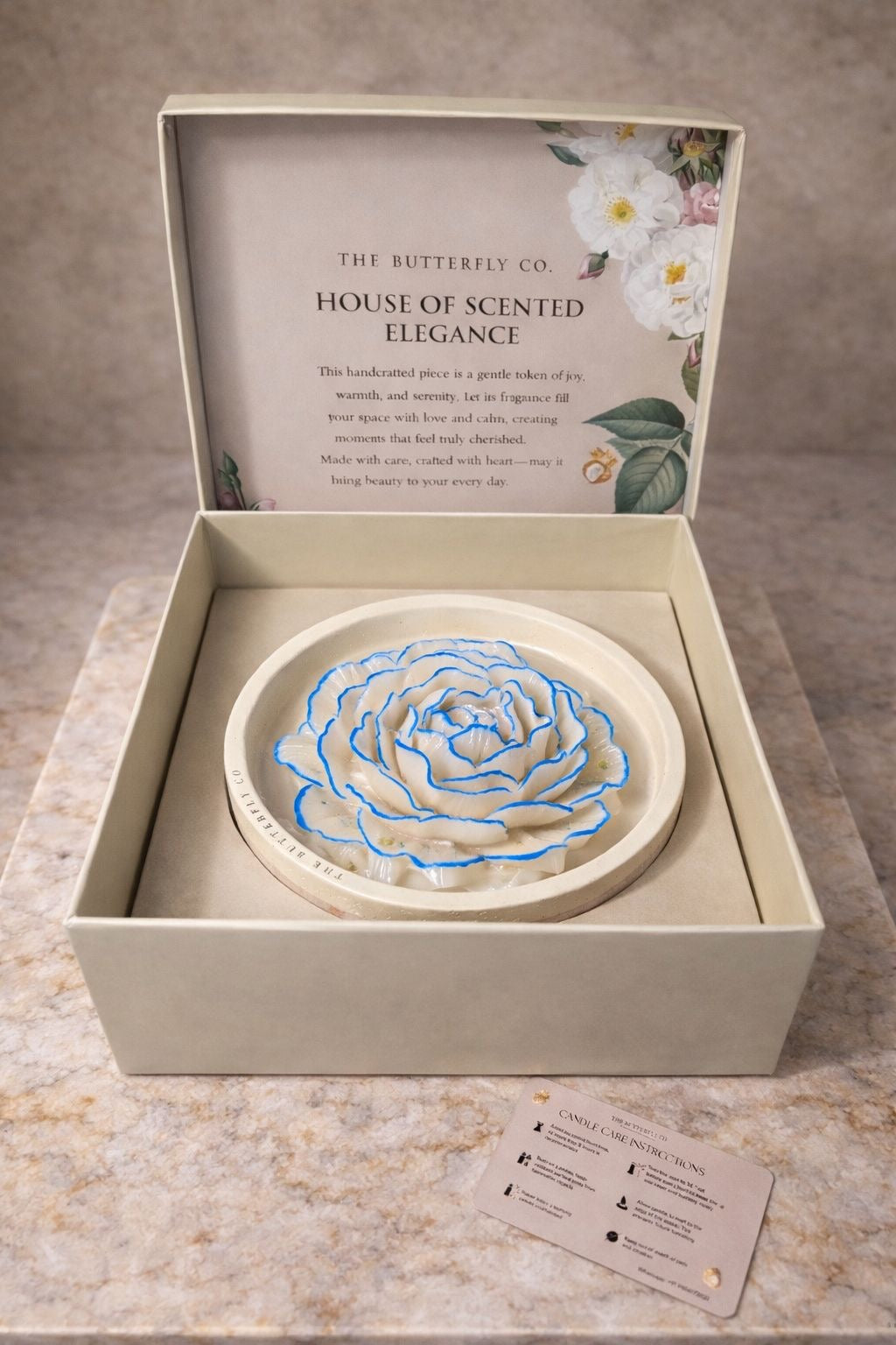 Aura Urli Candle – Illume Peony