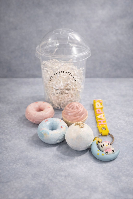 Mini bath bombs (4 Pieces + Toy Key Chain)
