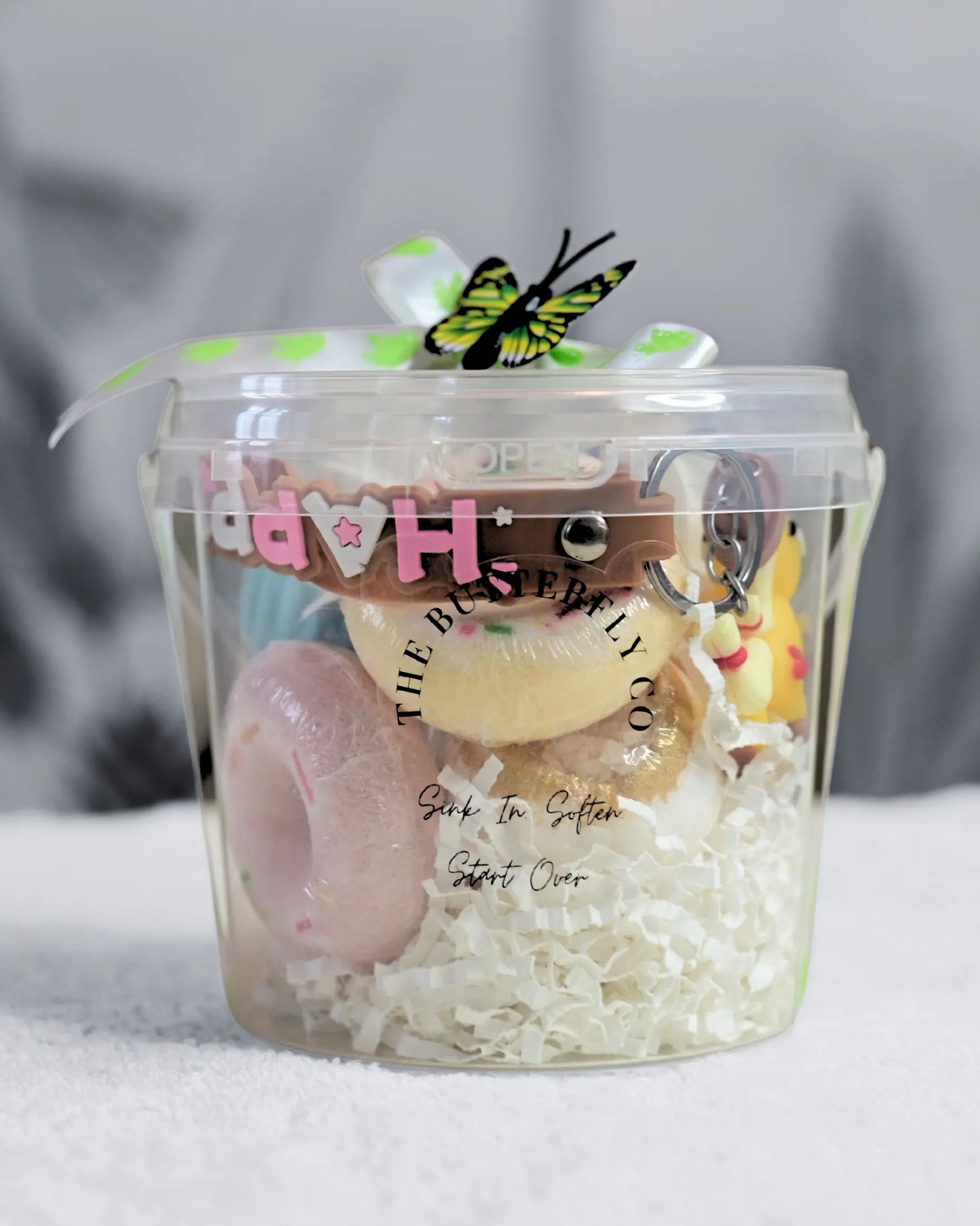 Bucket bath bombs (5 Pieces + Toy Key Chain)